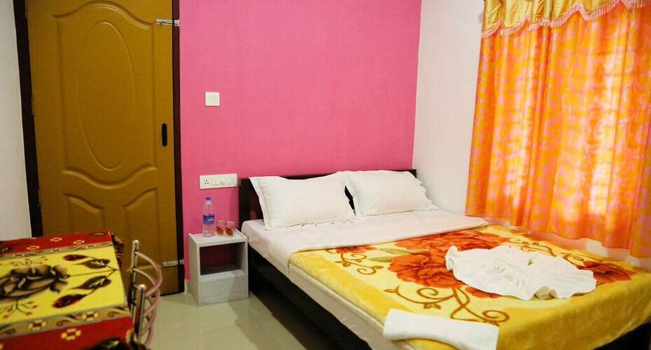 Mazhavil Homestay, Munnar 2